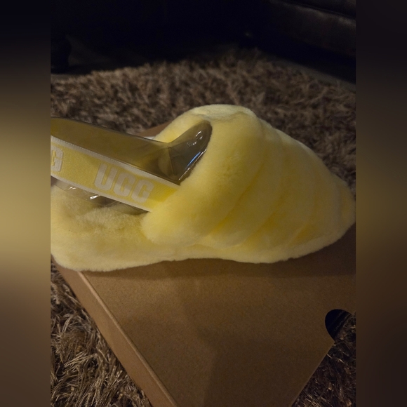 UGG Fluff Yeah Slide Neon - Picture 3 of 5